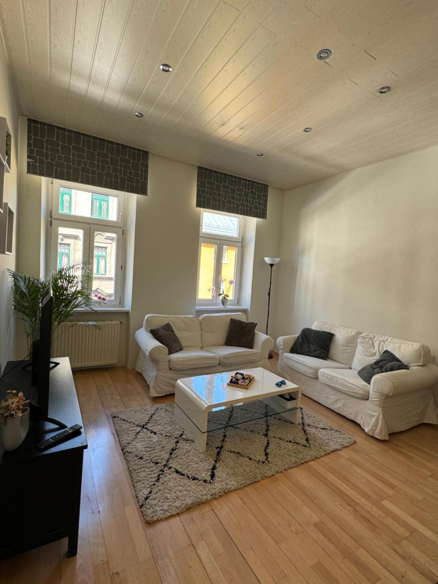 Charmante Zentral Gelegene Apartment *